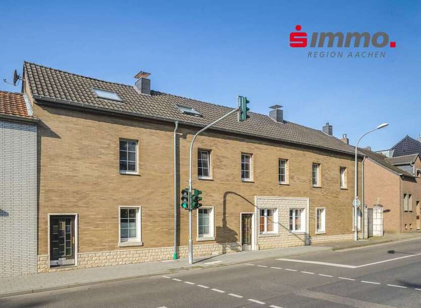 Haus zum Kaufen in Aachen 479.000 € 290 m²