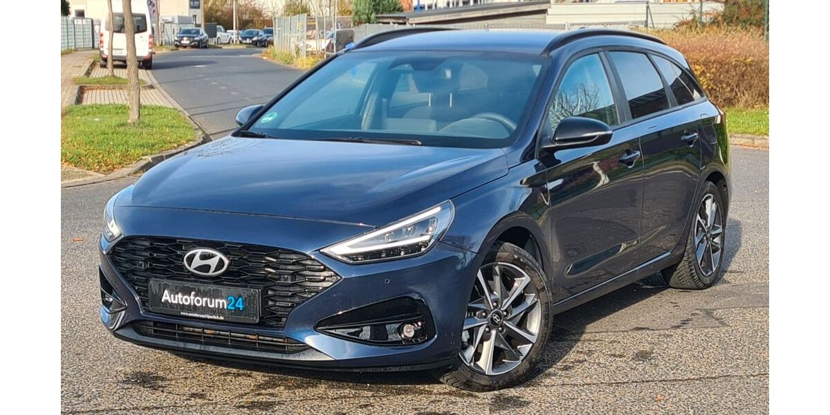 Hyundai i30 1.500 km 20.999 &euro; Jülich 52428
