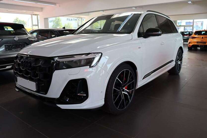 Q7