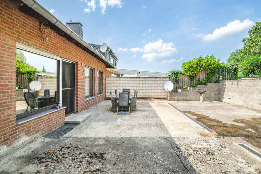 Gepflegtes Einfamilienhaus mit sonnigem Garten in ruhiger Lage