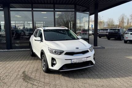 Kia Stonic 93.871 km 10.900 &euro; Jülich 52428