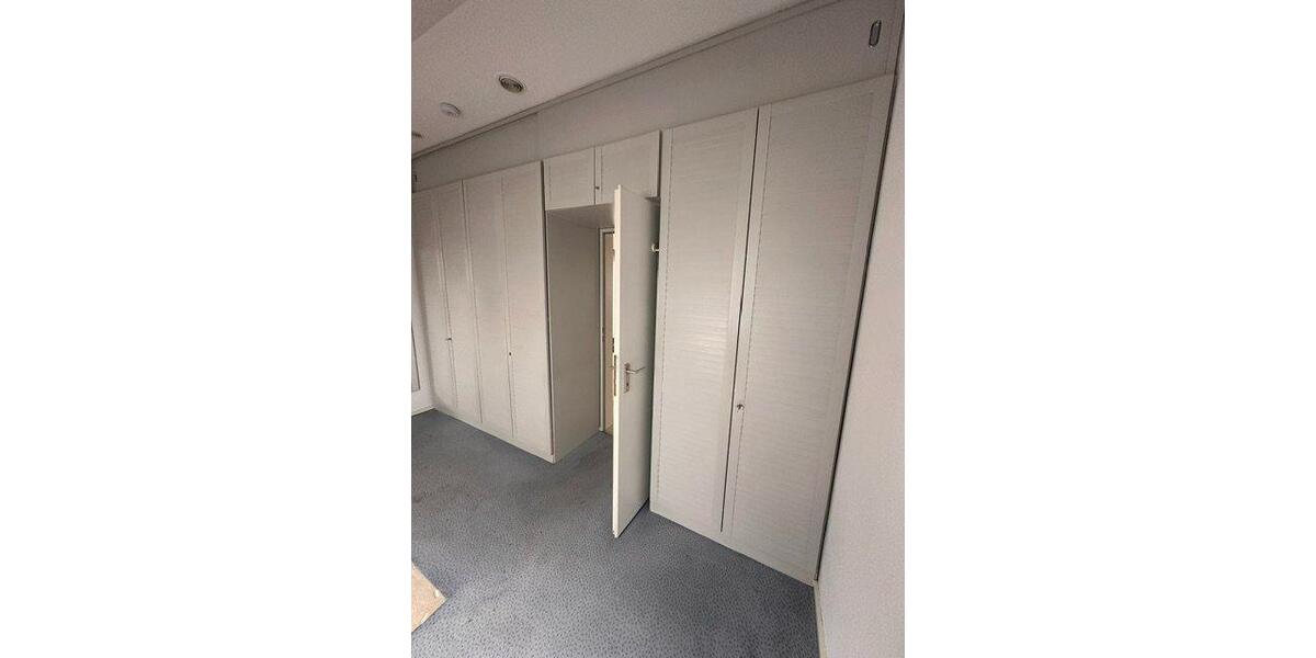 Dachgeschoßwohnung Aachen Aachen-Mitte - 2 Zimmer, 99 m&sup2;, 325.000&euro; | Angebot:27209201