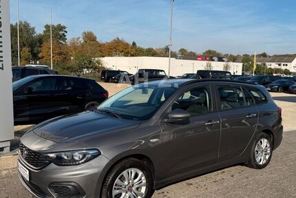 Fiat Tipo 111.300 km 9.900 &euro; Geilenkirchen 52511