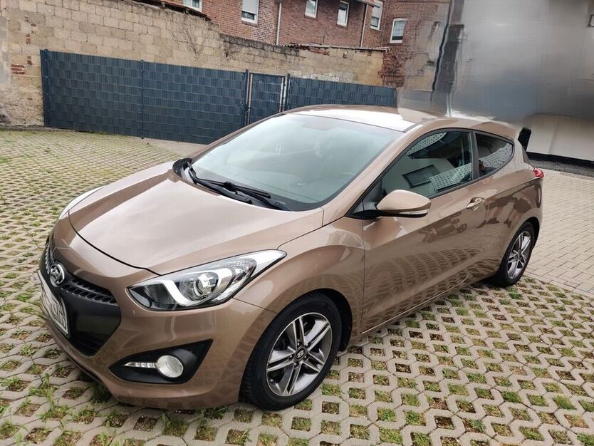 i30