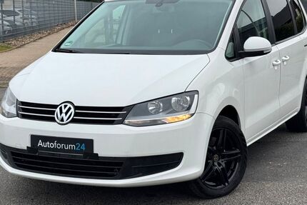 VW Sharan 114.000 km 8.799 &euro; Jülich 52428