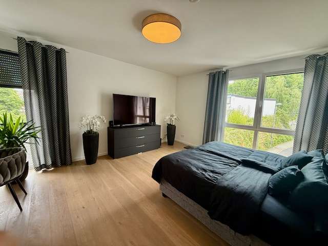 Etagenwohnung Aachen Burtscheid - 4 Zimmer, 160 m&sup2;, 1.695&euro; | Angebot:26833399