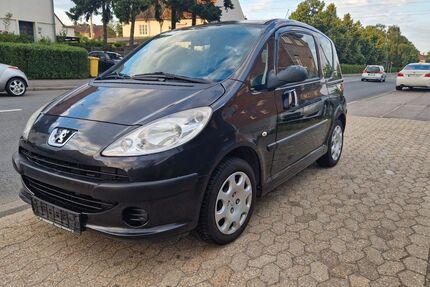 Peugeot 1007 132.000 km 2.200 &euro; Eschweiler 52249