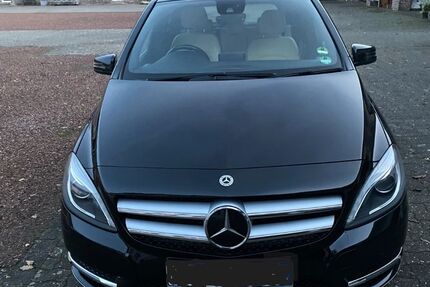 Mercedes-Benz B 180 212.000 km 9.500 &euro; Aldenhoven 52457