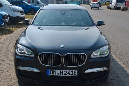 BMW 740 160.000 km 23.000 &euro; Düren 52353