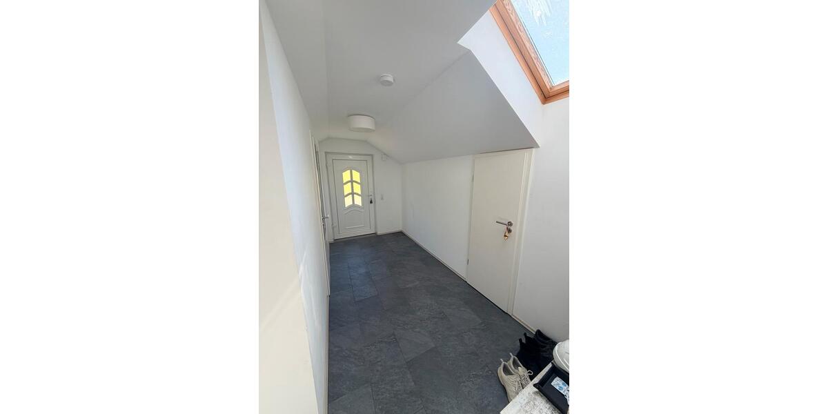 Dachgeschoßwohnung Simmerath - 2 Zimmer, 54 m&sup2;, 637&euro; | Angebot:26454222