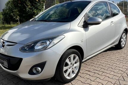 Mazda 2 104.000 km 2.190 € Eschweiler 52249