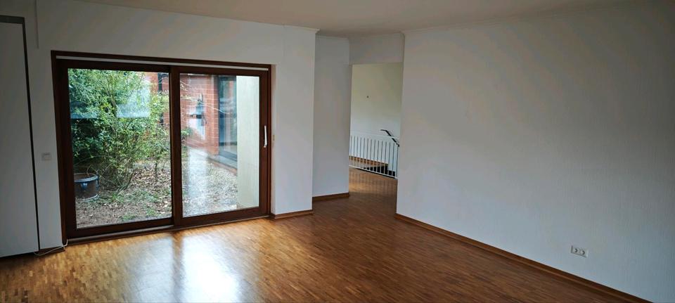 Einfamilienhaus Düren Mariaweiler-Hoven - 4 Zimmer, 140 m&sup2;, 420.000&euro; | Angebot:25804106