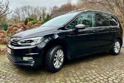 VW Touran 85.842 km 21.900 &euro; Aachen 52066