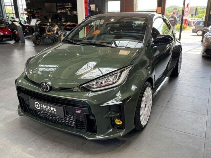Yaris