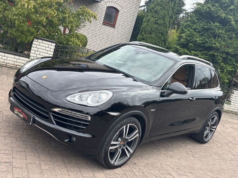 Porsche Cayenne 226.000 km 21.900 € Niederzier-Selhausen 52382