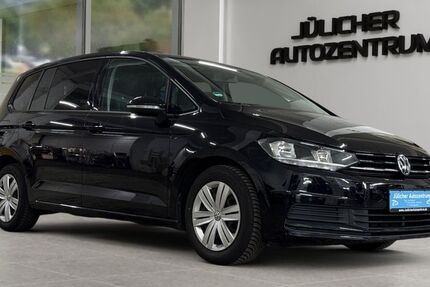 VW Touran 112.500 km 16.490 &euro; Jülich 52428