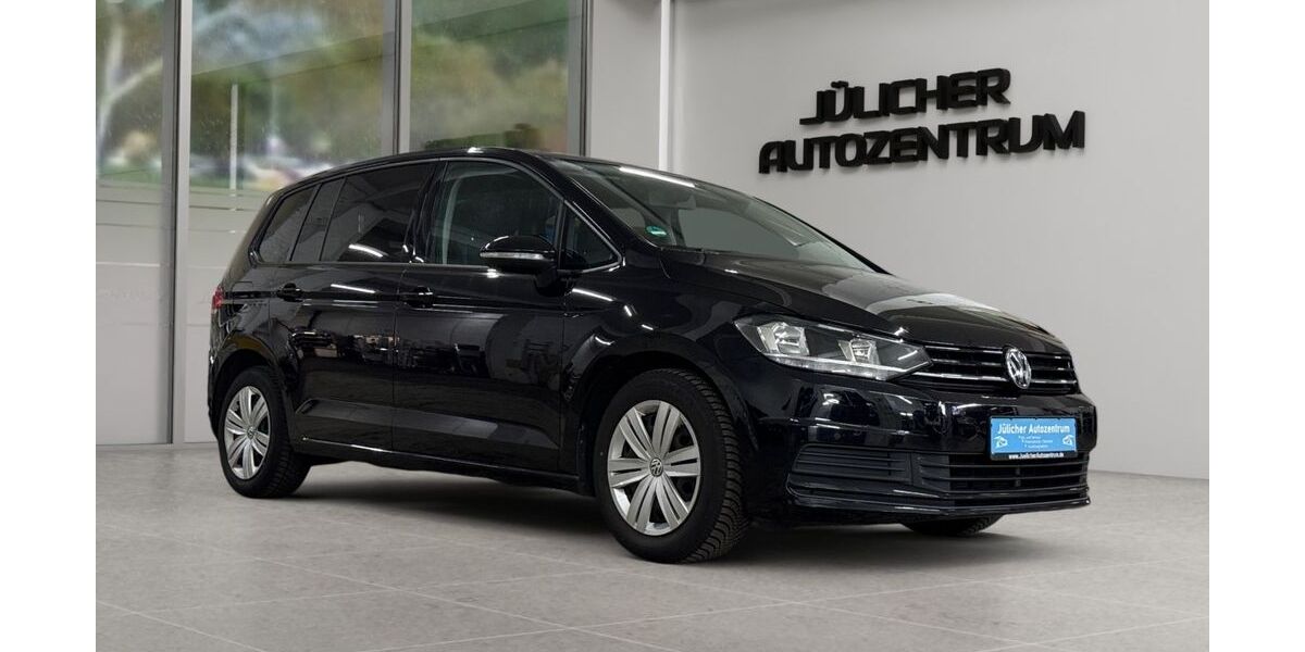 VW Touran 112.500 km 16.490 &euro; Jülich 52428