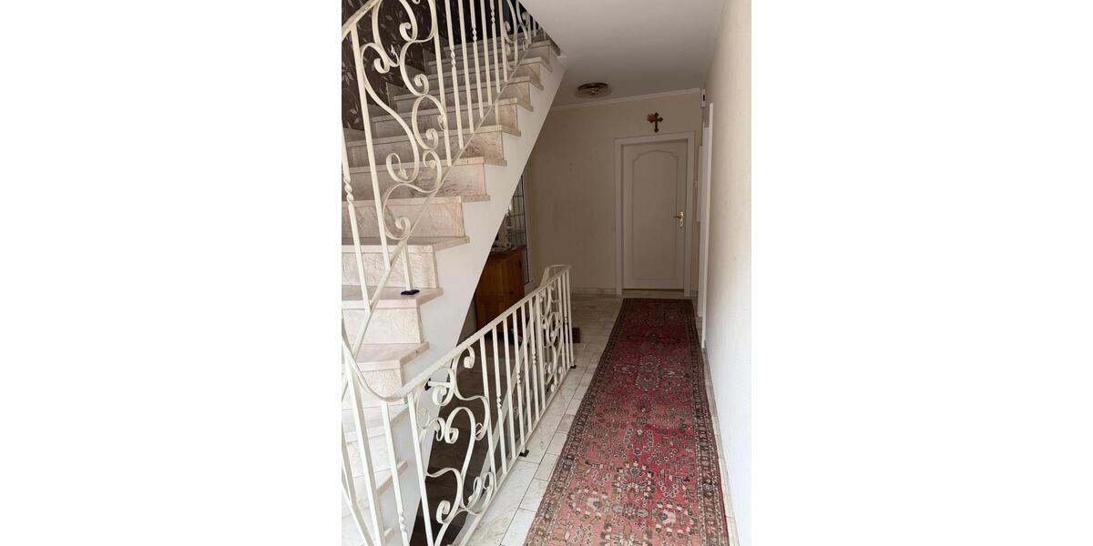 Reihenhaus Niederzier - 1 Zimmer, 120 m&sup2;, 295.000&euro; | Angebot:27176240