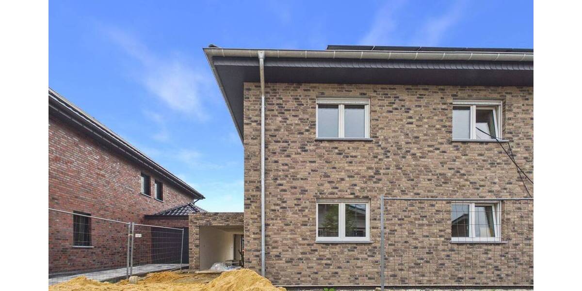 Doppelhaushälfte Gangelt / Langbroich Langbroich - 4 Zimmer, 137 m&sup2;, 1.650&euro; | Angebot:26799155