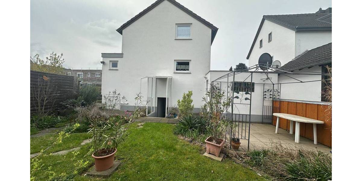 Einfamilienhaus Düren Birkesdorf - 3 Zimmer, 99 m&sup2;, 220.000&euro; | Angebot:26308540
