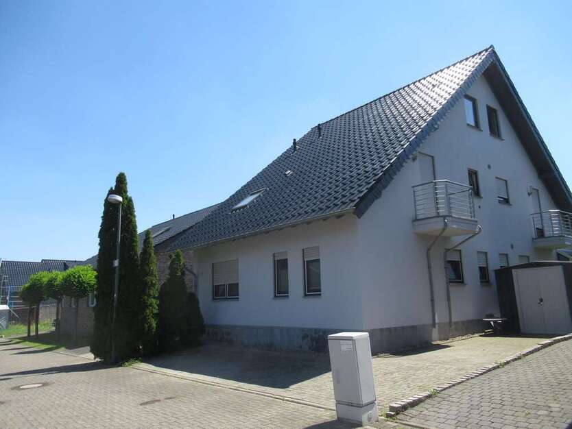 Wohnung zum Mieten in Eschweiler 950 € 111 m²