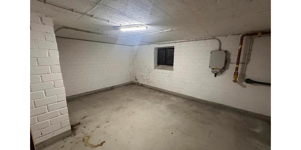 Dachgeschoßwohnung Aachen Aachen-Mitte - 2 Zimmer, 99 m&sup2;, 325.000&euro; | Angebot:27209201