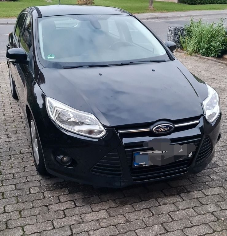 Ford Focus 150.541 km 4.900 € Geilenkirchen 52511
