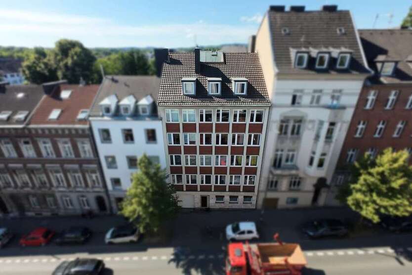Wohnung zum Kaufen in Aachen 239.000 € 81 m²