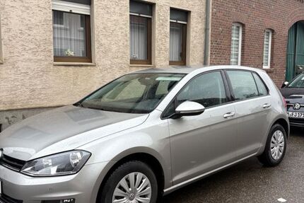 VW Golf 159.000 km 6.800 &euro; Düren 52351