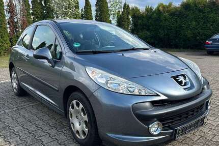Peugeot 207 102.713 km 2.200 &euro; Aachen 52070