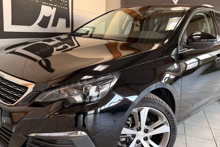 Peugeot 308 43.000 km 12.499 &euro; Jülich 52428
