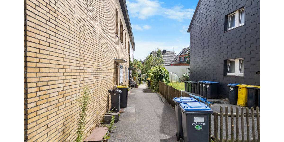 Herzogenrath - Zweifamilienhaus vielseitig nutzbar 6 zimmer