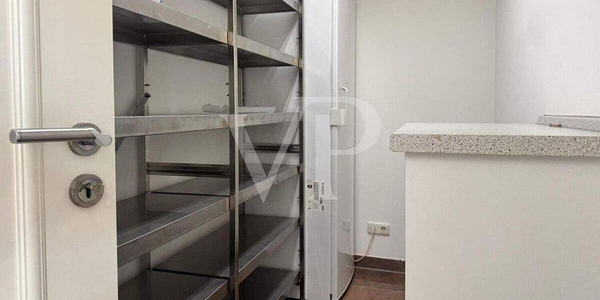 Etagenwohnung Eschweiler - 3 Zimmer, 185 m&sup2;, 1.350&euro; | Angebot:25800937