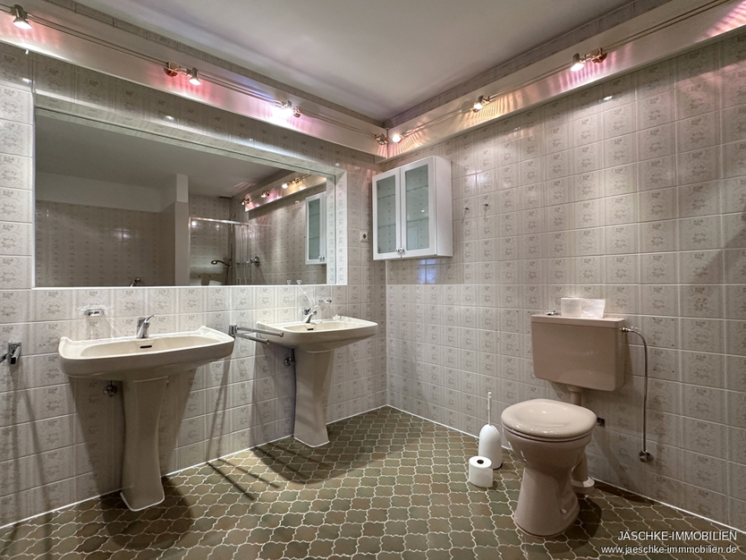 JÄSCHKE - Gepflegter Bungalow mit Garten, Terrasse und Garage 3 zimmer