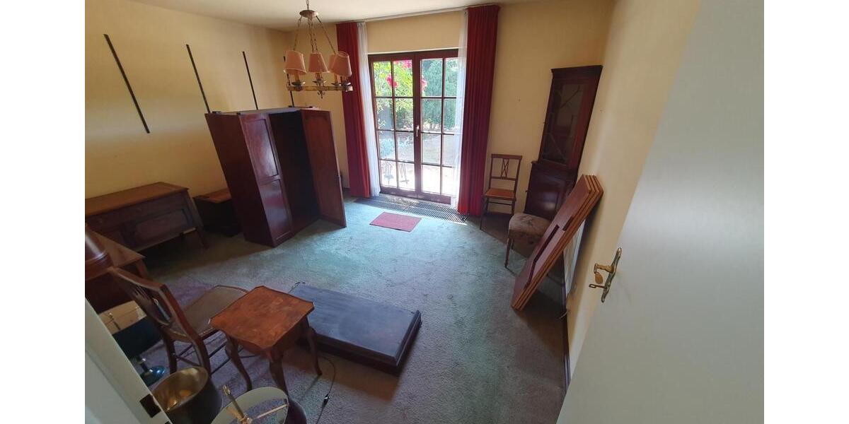 Einfamilienhaus Jülich - 6 Zimmer, 111 m&sup2;, 330.000&euro; | Angebot:27094084