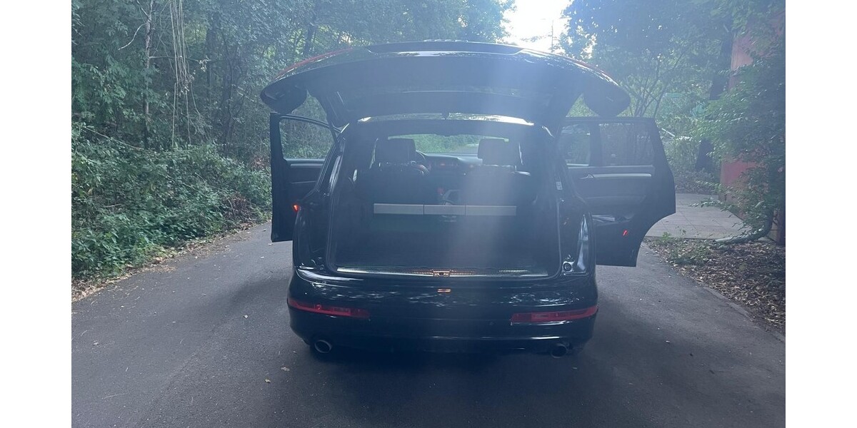 Audi Q7 305.000 km 9.999 &euro; Baesweiler 52499