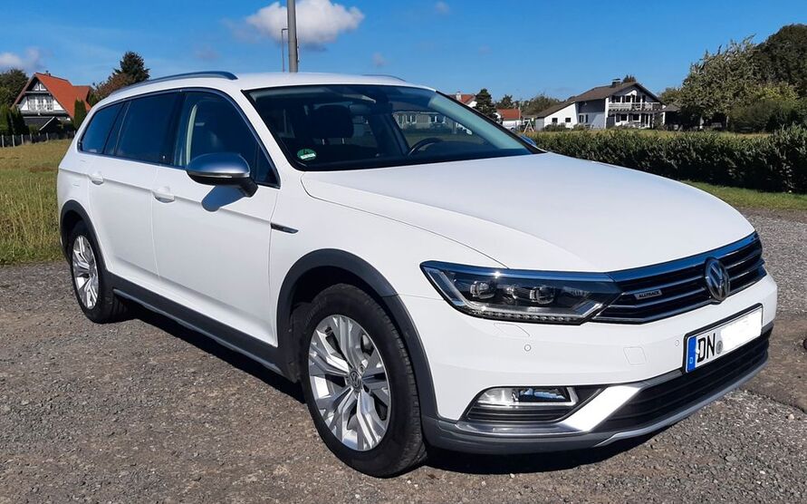 VW Passat Alltrack 98.000 km 23.800 € Hürtgenwald 52393