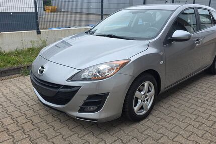 Mazda 3 90.000 km 5.990 € Eschweiler 52249
