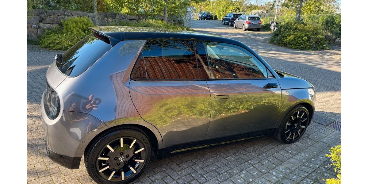 Honda e 20.876 km 16.800 &euro; Aachen 52070