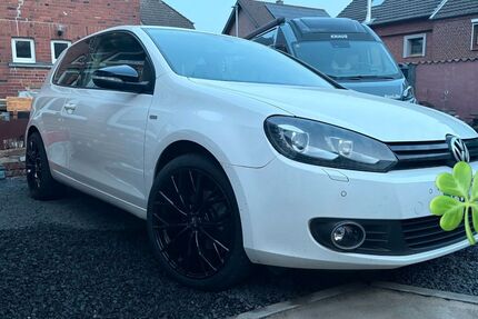 VW Golf 247.600 km 5.100 &euro; Linnich 52441