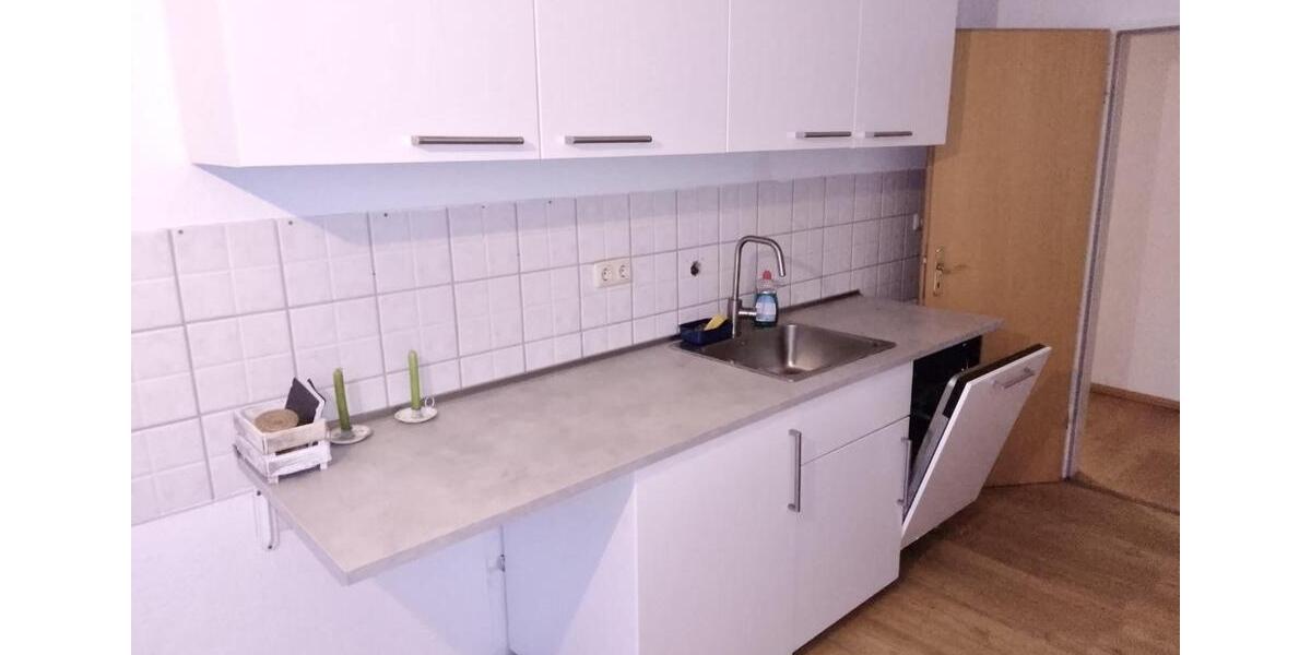 Exklusive Penthousewohnung mit Balkon und Blick ins Grüne - 97m2 3 zimmer