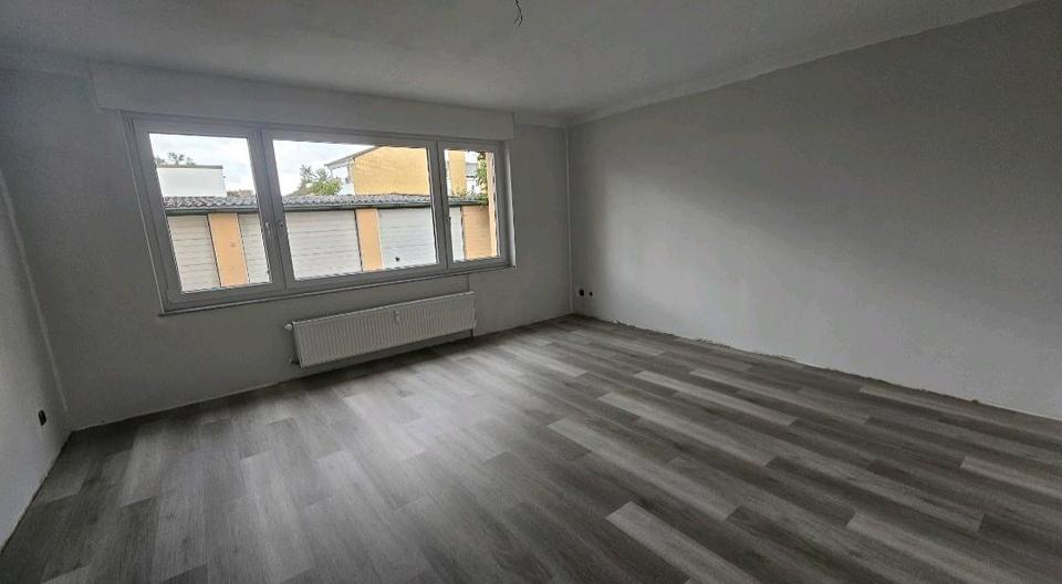 Erdgeschoßwohnung Düren - 3 Zimmer, 80 m&sup2;, 200.000&euro; | Angebot:26920831