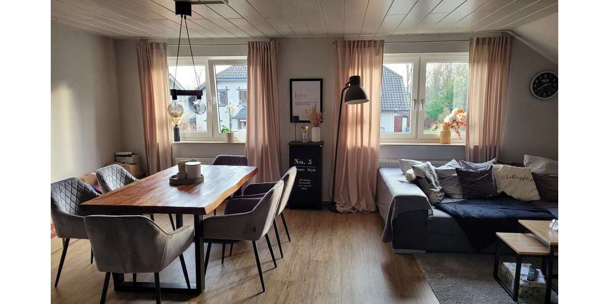 Etagenwohnung Nideggen Scheidbaum - 4 Zimmer, 125 m&sup2;, 900&euro; | Angebot:27264788