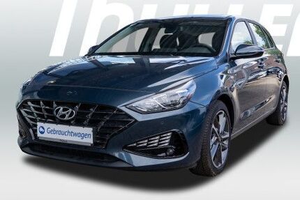 Hyundai i30 16.268 km 24.480 € Jülich 52428