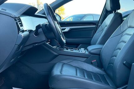 VW Touareg 183.006 km 27.990 &euro; Stolberg 52222