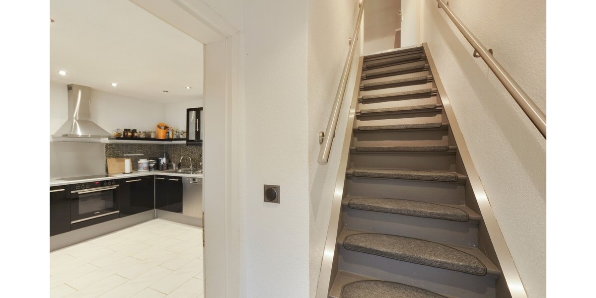 Kohlscheid - Modernes Wohnen mit Pool & Sauna - Reihenendhaus Herzogenrath | Angebot:26197668