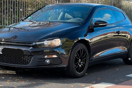 VW Scirocco 53.908 km 9.800 € Aachen 52078