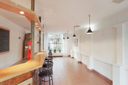 + 5PLUS IMMO + VIELSEITIG NUTZBARES LOKAL MIT THEKE UND KÜCHE IN TOP LAGE VON INDENALTDORF + zimmer