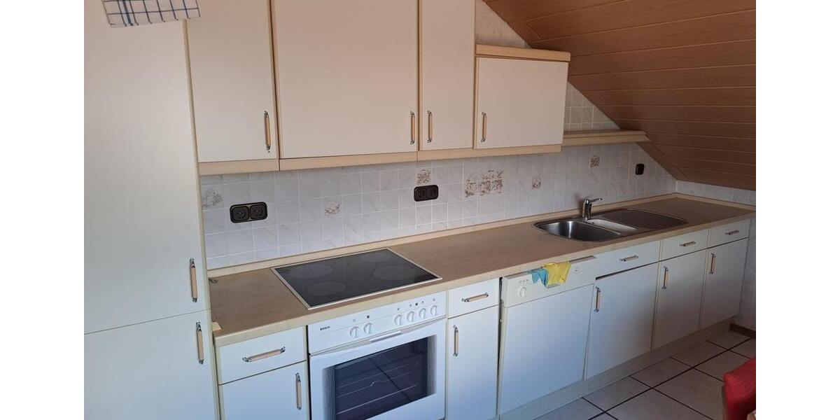 Einfamilienhaus Düren Rölsdorf - 7 Zimmer, 200 m&sup2;, 1.750&euro; | Angebot:26229005