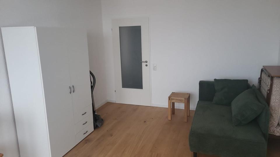 Etagenwohnung Aachen Aachen-Mitte - 1 Zimmer, 35 m&sup2;, 650&euro; | Angebot:24630634